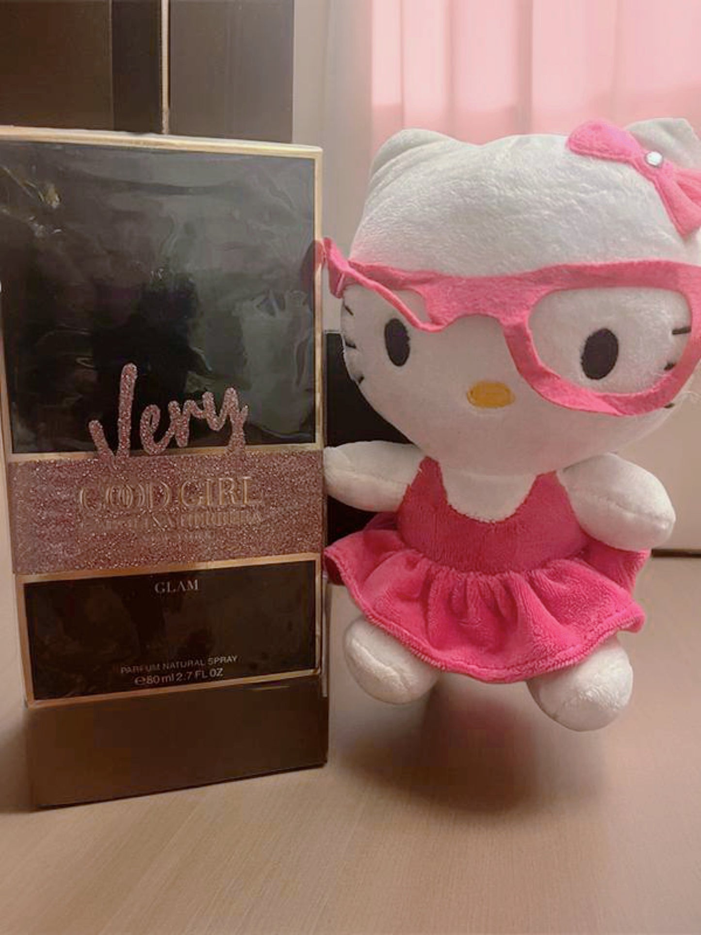 Very Good Girl Glam