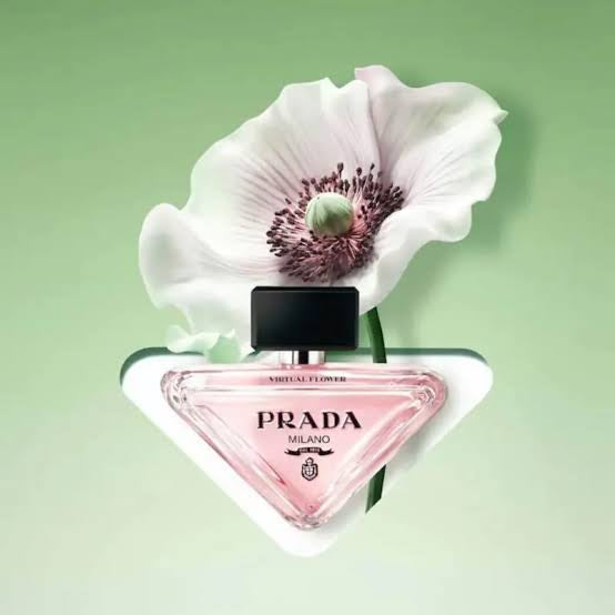 Prada Paradoxe Virtual Flower