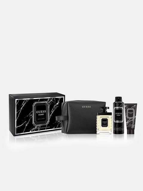 Uomo Gift Set (Perfume 100 ml + Shower Gel 100 ml + Deodorant 226 ml + Pouch)