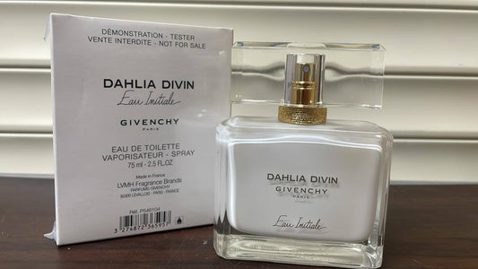 Dahlia Divin Eau Initiale