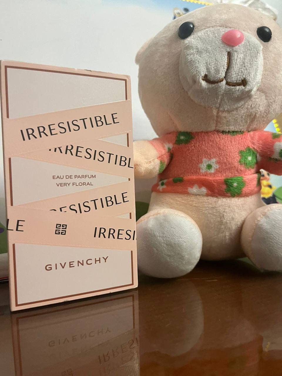 Irresistible Givenchy Very Floral